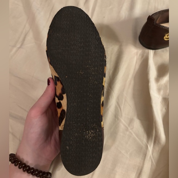 Cheetah print loafers - Micheal kors- size 6 - Picture 7 of 7